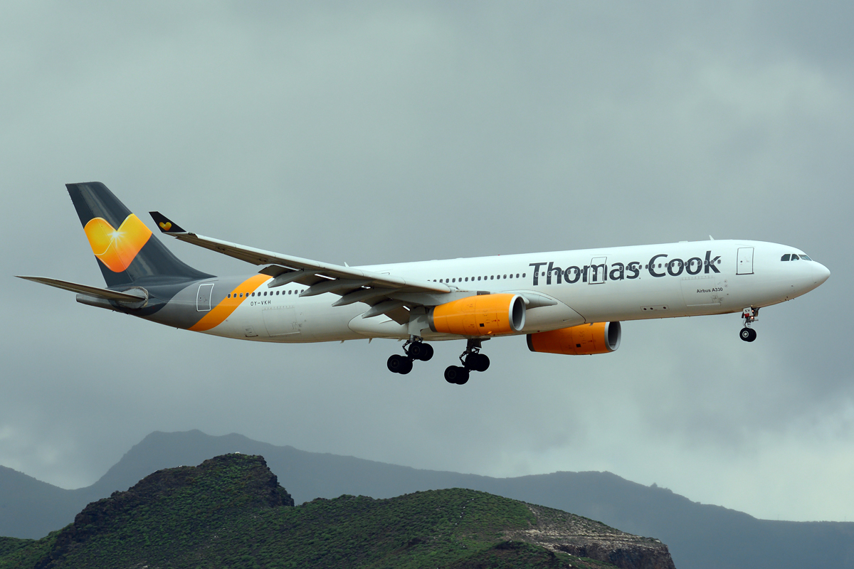 OY-VKH (356) 2000 Airbus A330-343