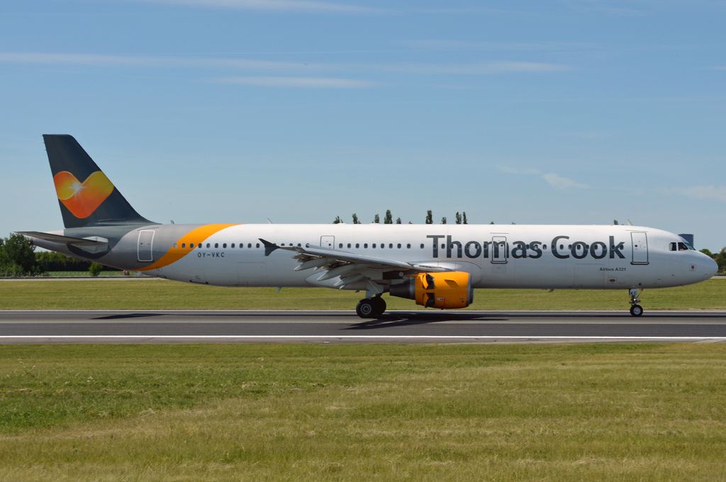 OY-VKC (1932) 2003 Airbus A321-211