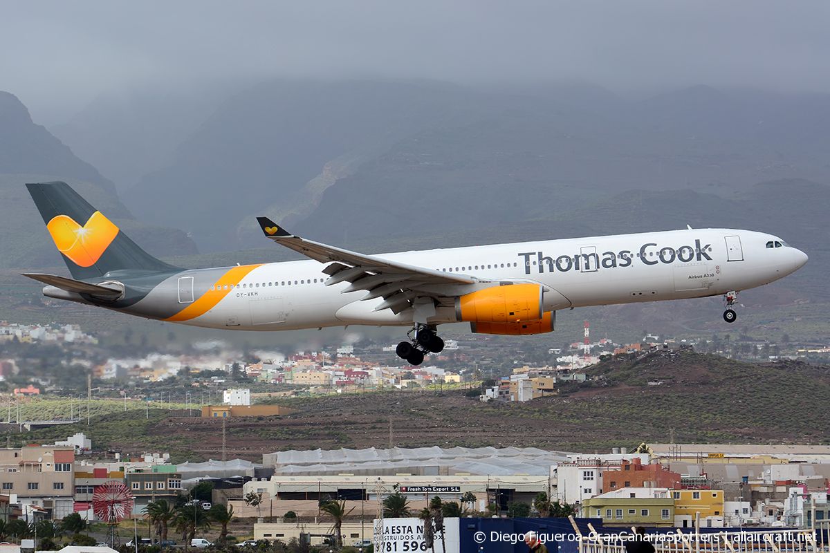 OY-VKH (356) 2000 Airbus A330-343