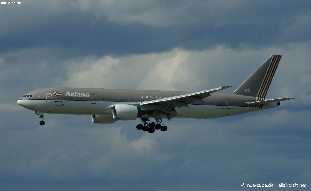 HL7732 (29174) 2004 Boeing 777-28EER
