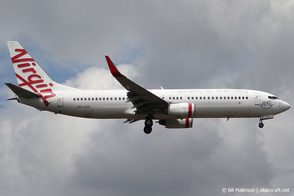 VH-VUY (39450) 2010 Boeing 737-8KG(WL)
