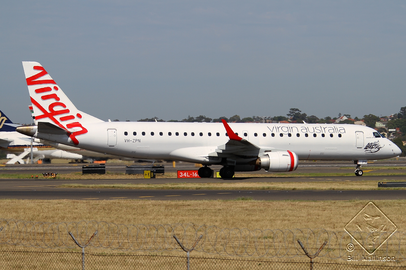 VH-ZPN · Embraer 190-100IGW · (SYD / YSSY)