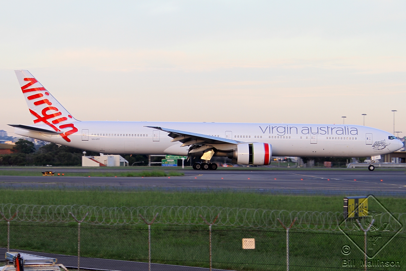 VH-VPF (37940) 2009 Boeing 777-3ZG(ER)