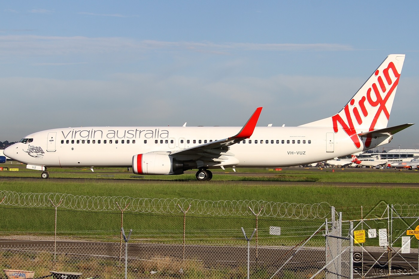 VH-VUZ (39921) 2011 Boeing 737-8FE(WL)