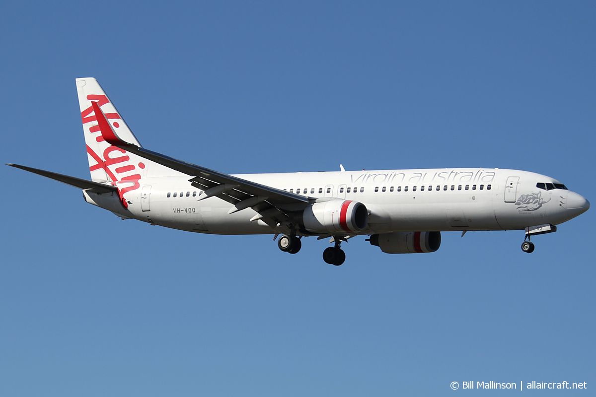 VH-VOQ (33798) 2003 Boeing 737-8FE WL
