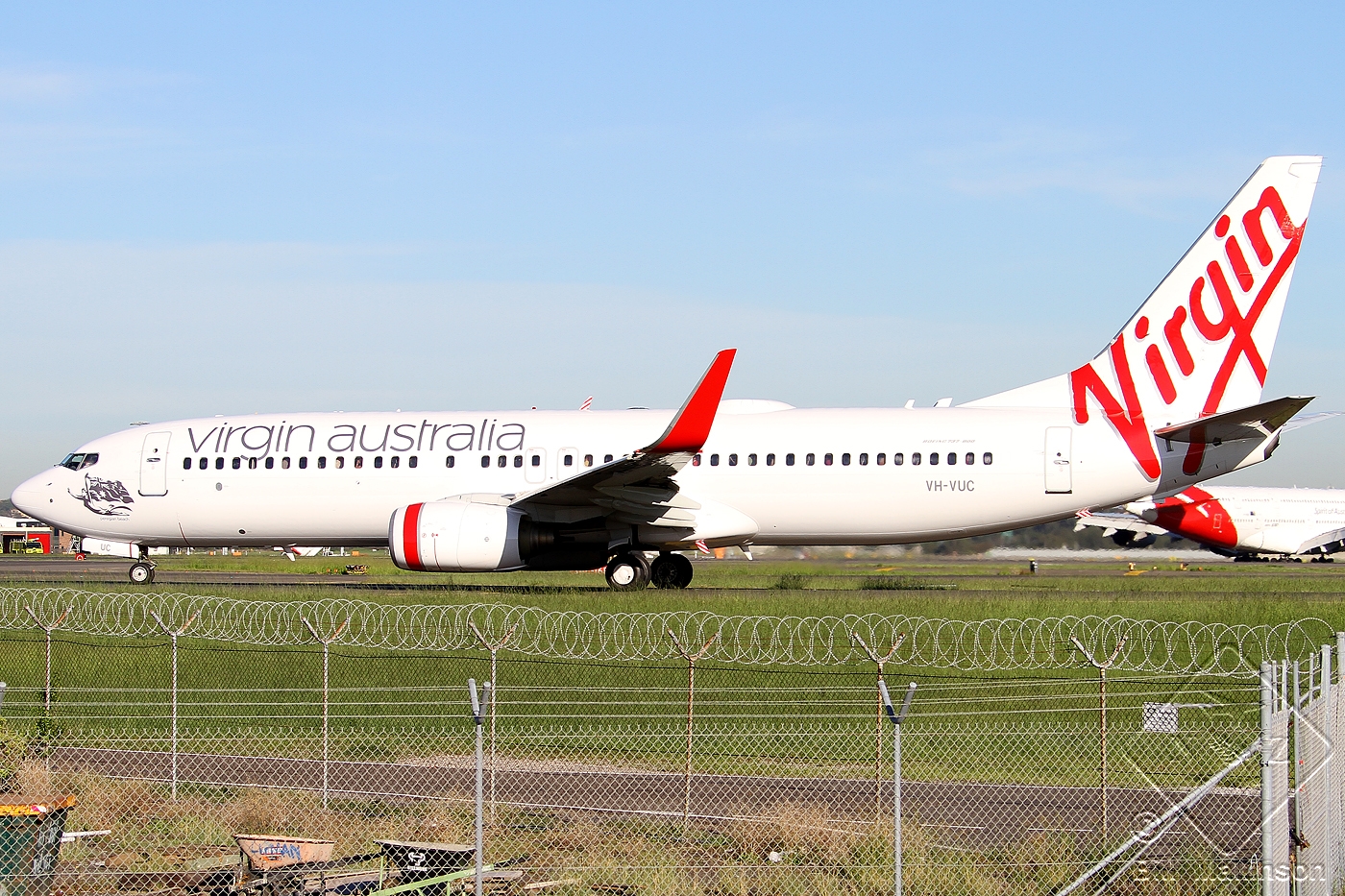 VH-VUC (34014) 2004 Boeing 737-8FE(WL)