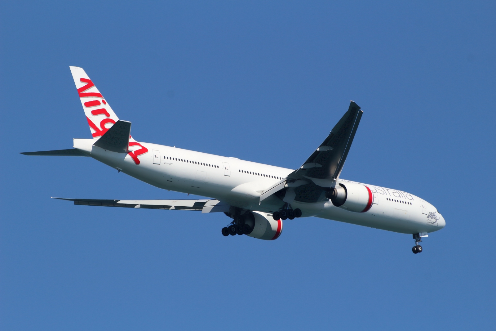VH-VPE (37939) 2009 Boeing 777-3ZG(ER)