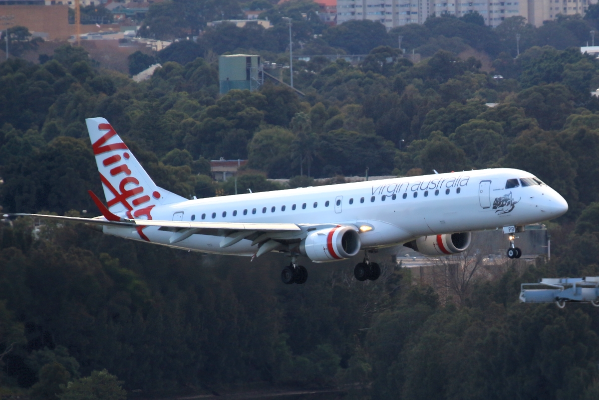 VH-ZPB (19000162) Embraer 190-100IGW