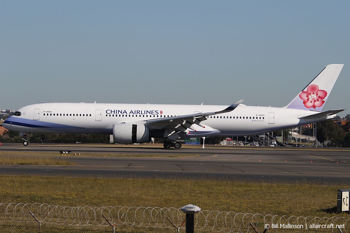 B-18909 (138) 2017 Airbus A350-941