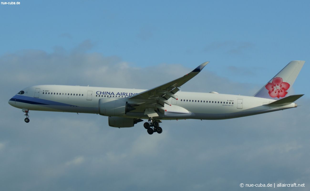 B-18917 (208) 2018 Airbus A350-941