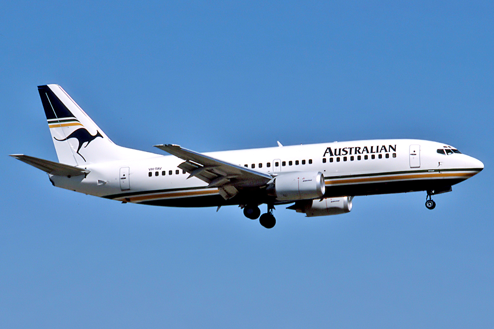 VH-TAV (cn 23487) Boeing 737-376