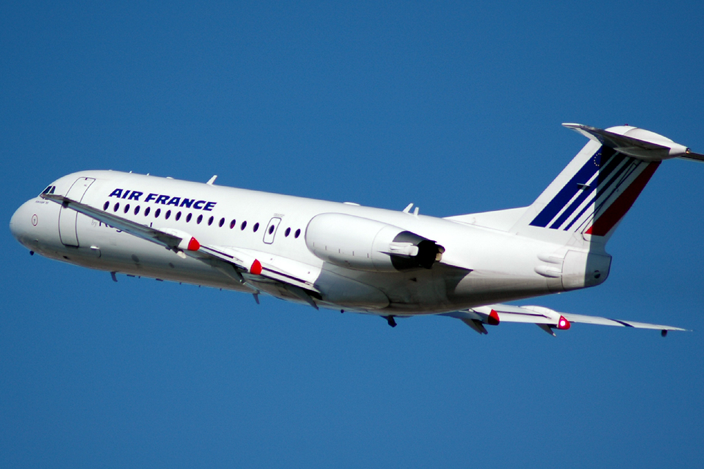 F-GLIS (11540) 1995 Fokker 70