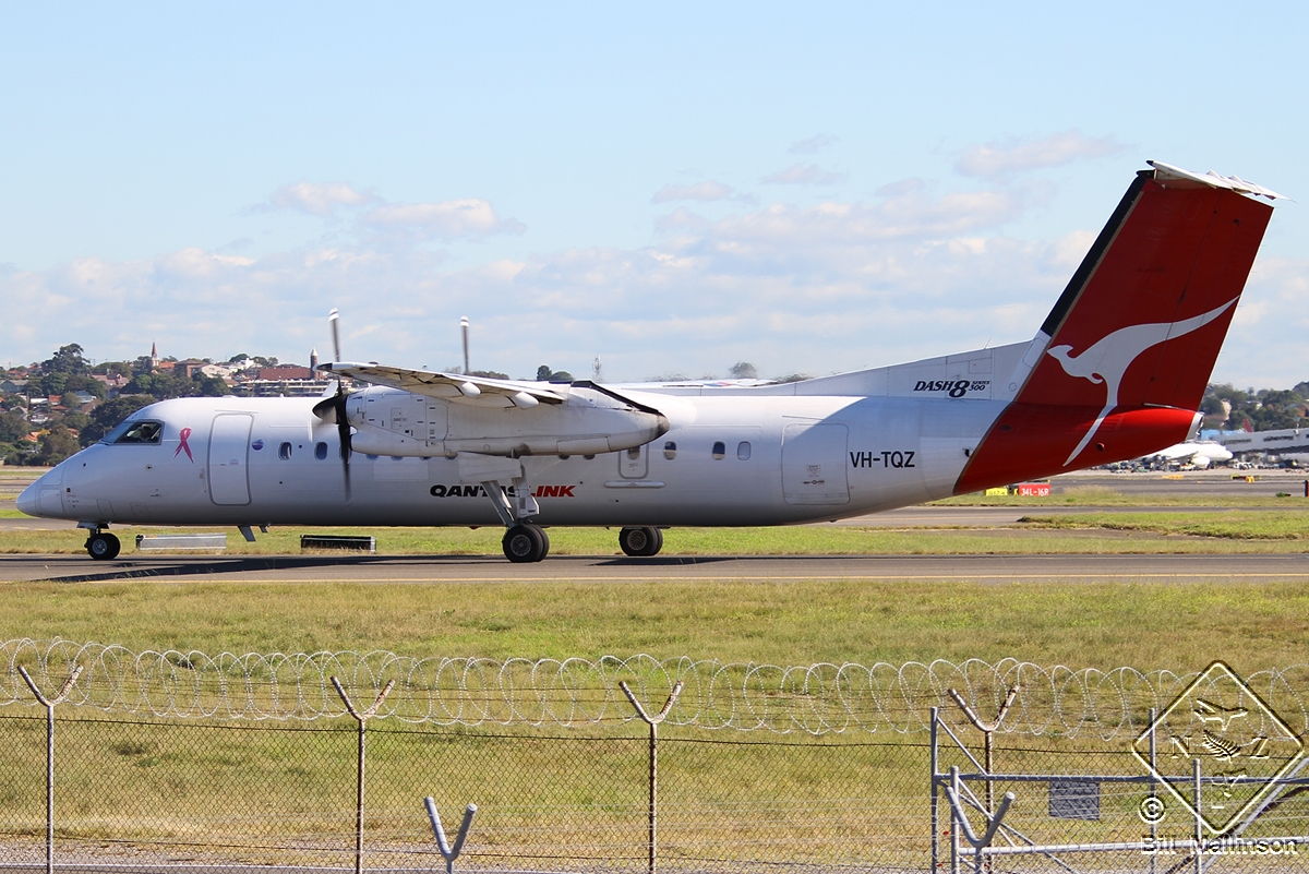 VH-TQZ (555) Bombardier Dash 8 Q315