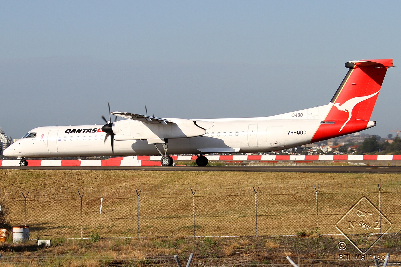 VH-QOC (4117) 2005 Bombardier Dash 8-Q402