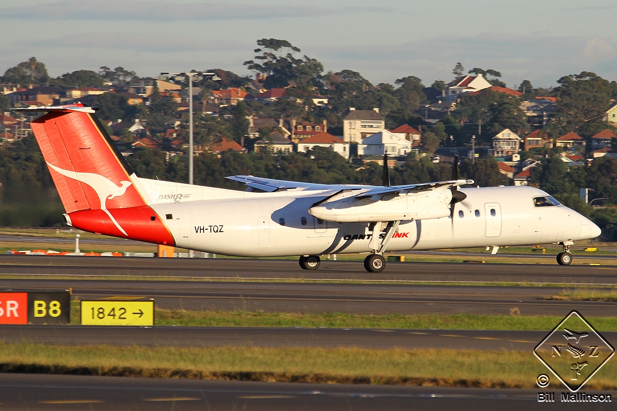 VH-TQZ (555) Bombardier Dash 8 Q315