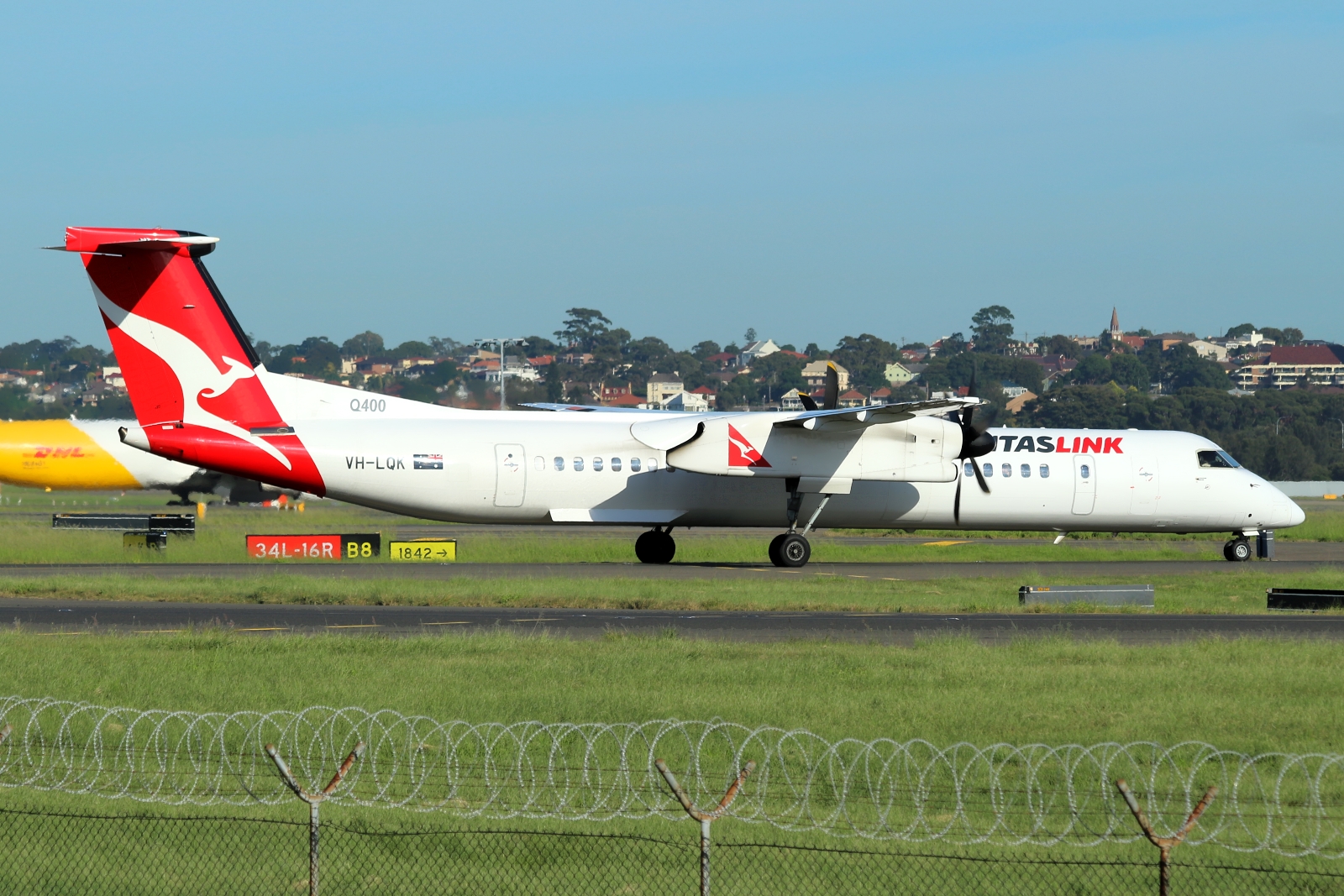 VH-LQK (4415) 2012 Bombardier Dash 8-Q402