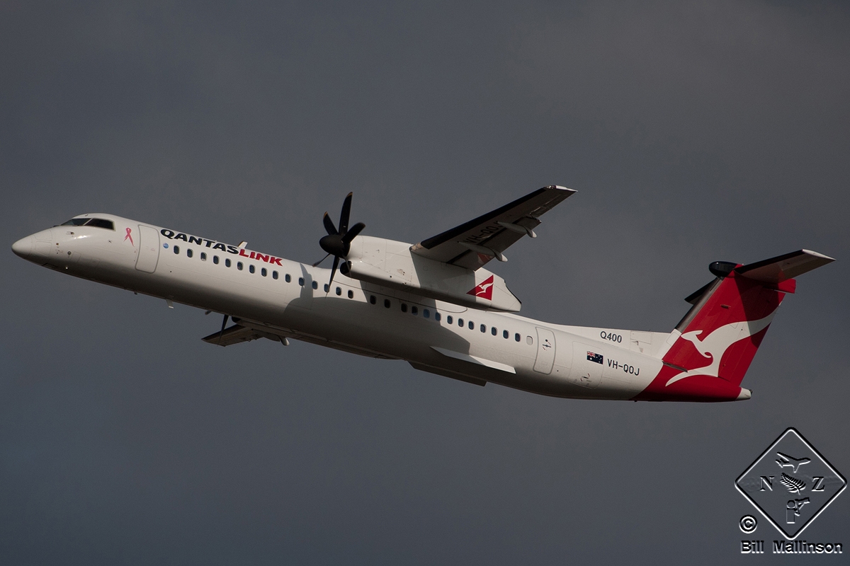 VH-QOJ (4192) 2007 Bombardier Dash 8-Q402