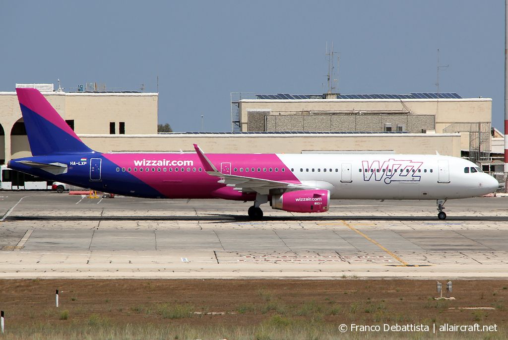 HA-LXP (7578) 2017 Airbus A321-231(WL)