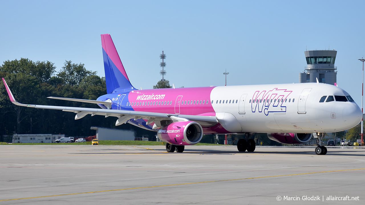 HA-LTB (8271) 2019 Airbus A321-231(WL)