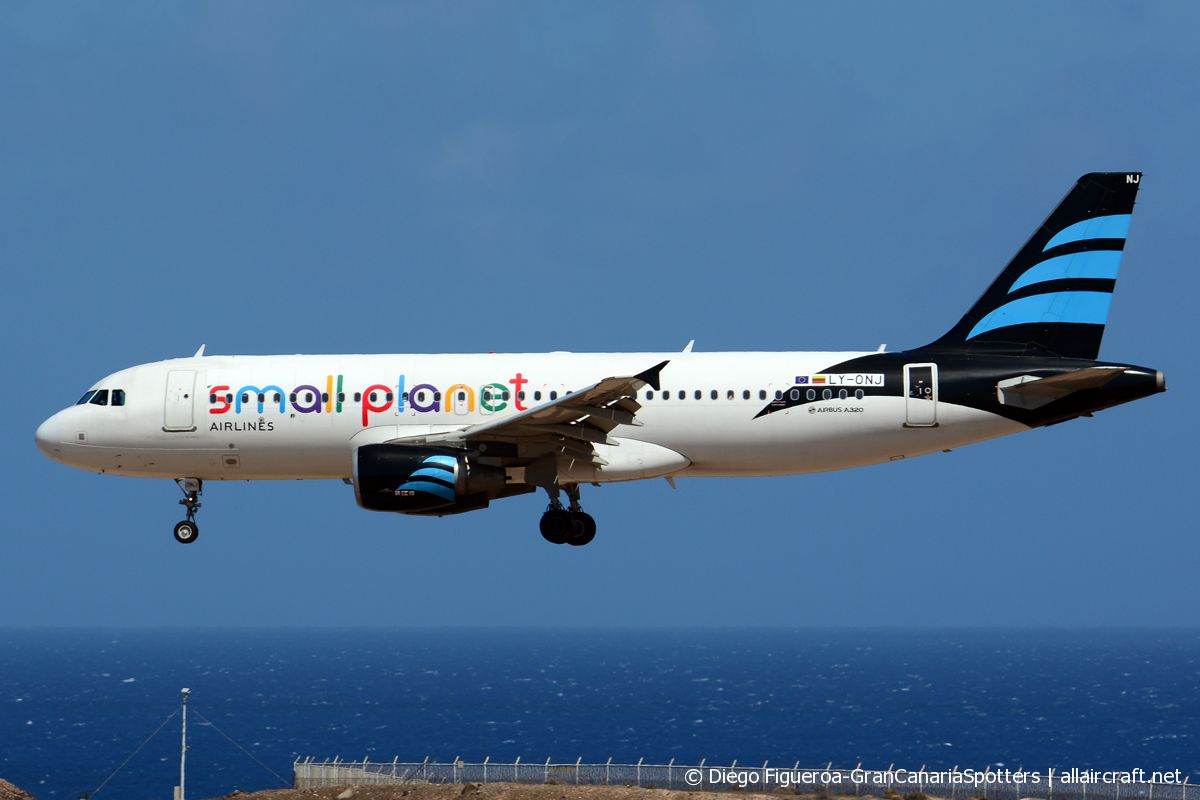 LY-ONJ (4203) 2010 Airbus A320-214