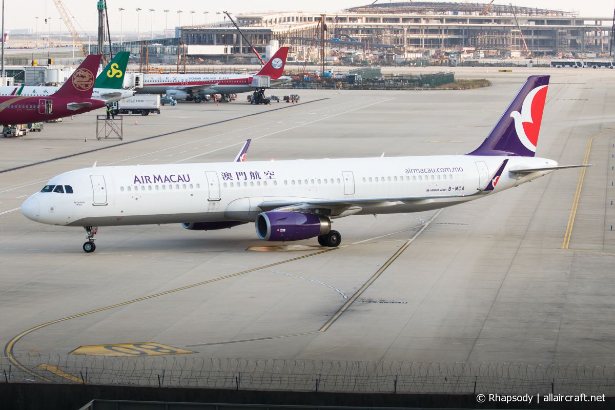 B-MCA (cn 6517) Airbus A321-231