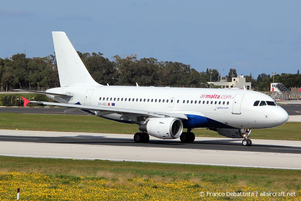 9H-AEJ (2186) 2004 Airbus A319-112