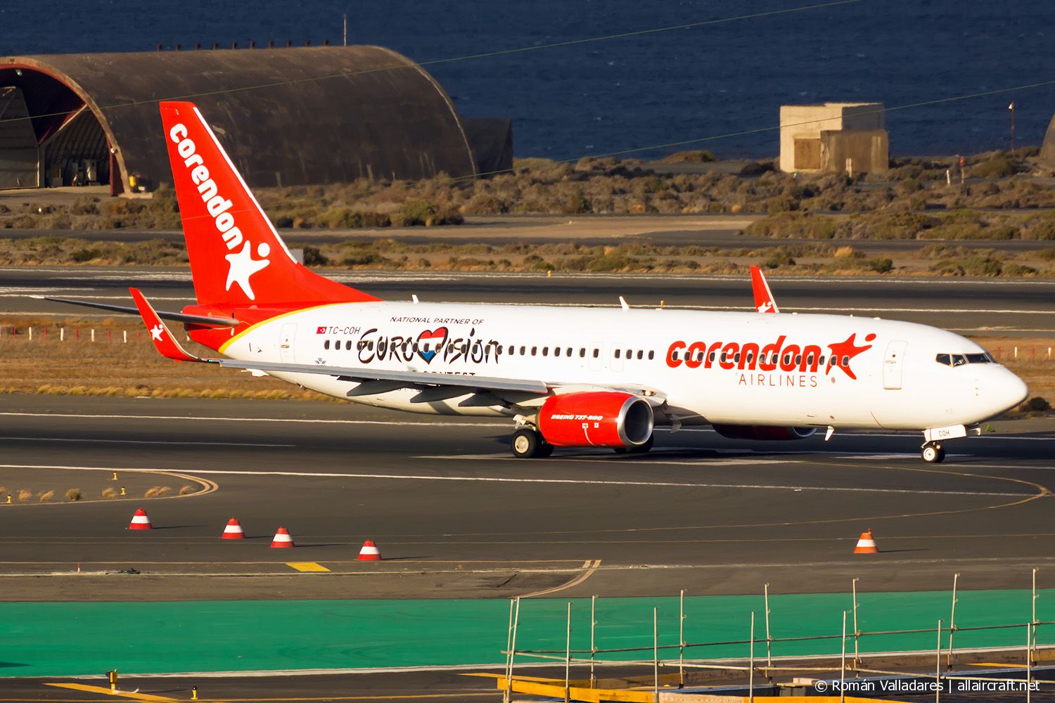 TC-COH (35850) 2012 Boeing 737-8EH(WL)