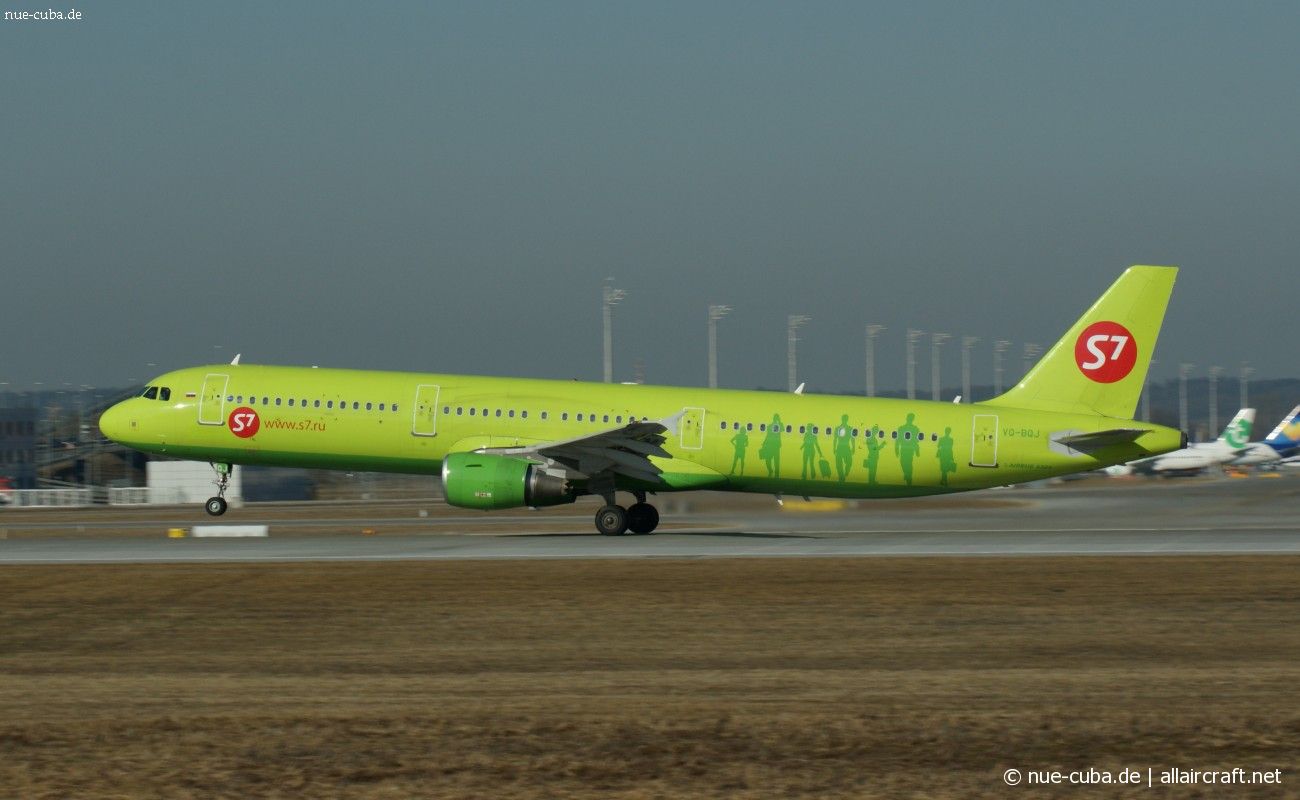 VQ-BQJ (cn 2076) Airbus A321-211