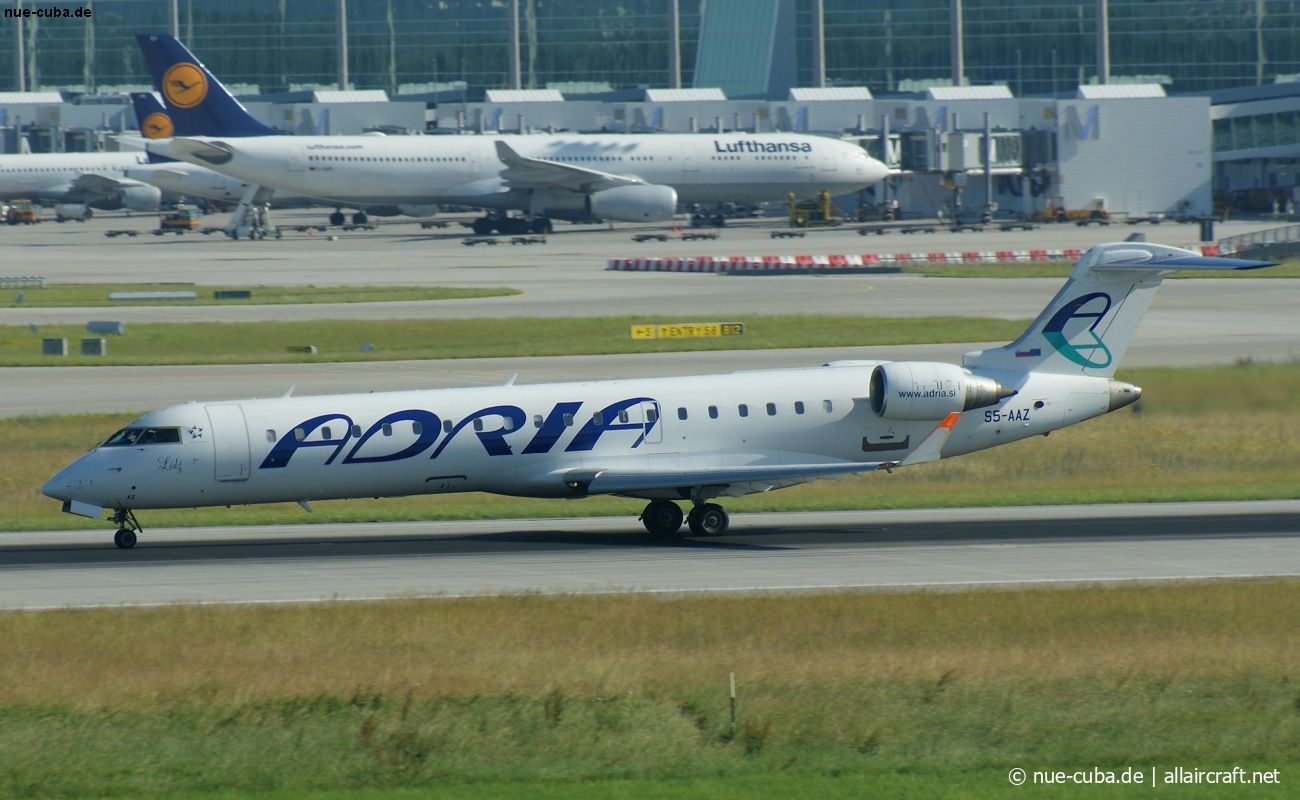 S5-AAZ (10014) 2001 Bombardier CRJ-701ER