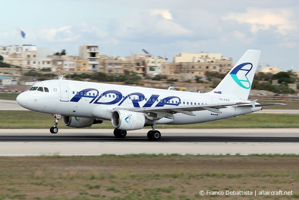 S5-AAX (1000) 1999 Airbus A319-111