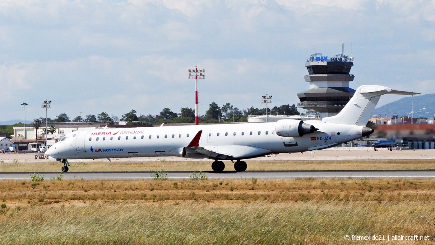 EC-JZV (cn 15117) Bombardier CRJ900ER