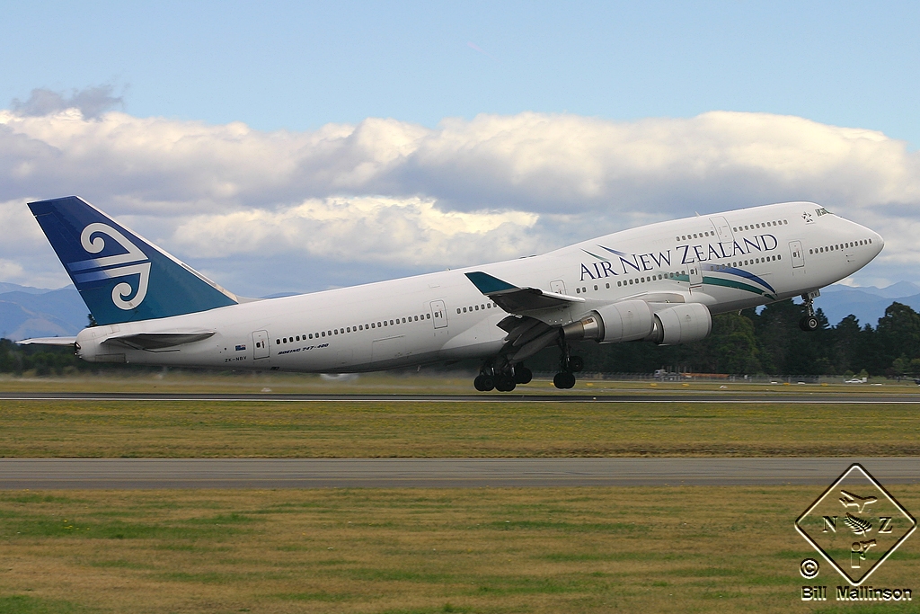 ZK-NBV (cn 26910) Boeing 747-419