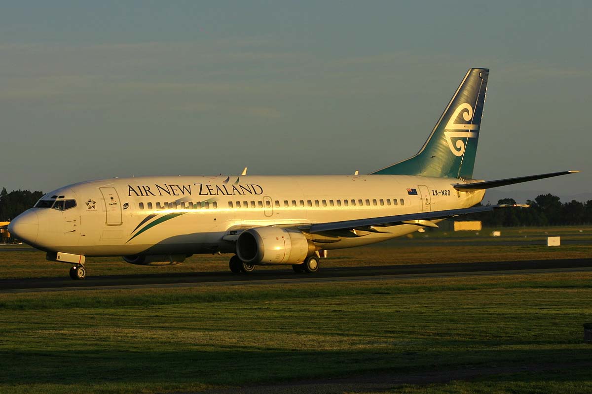 ZK-NGO (cn 28548) Boeing 737-37Q