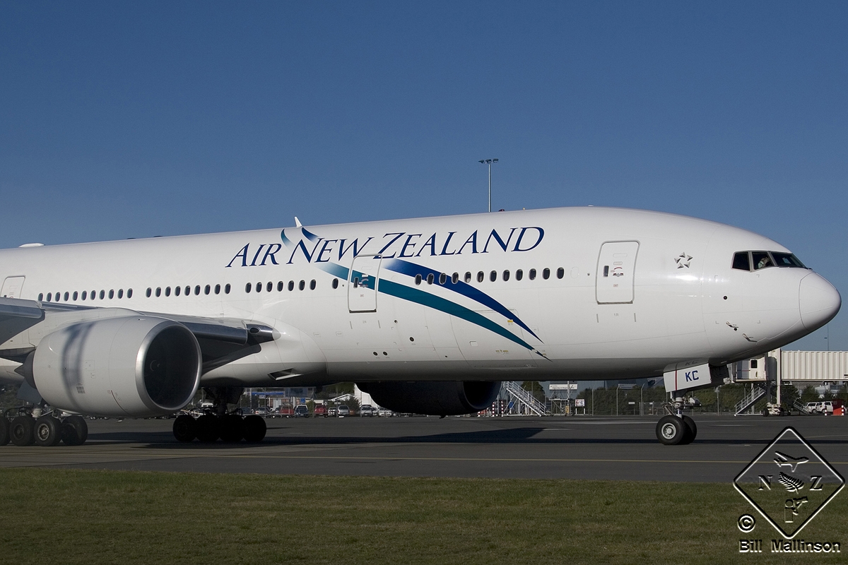 ZK-OKC (cn 34377) Boeing 777-219ER