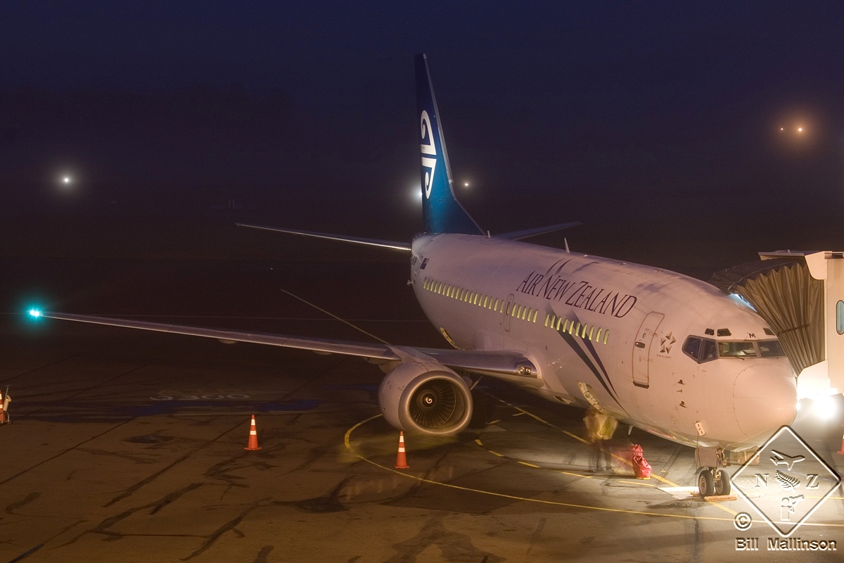 ZK-NGM (cn 28085) Boeing 737-3K2