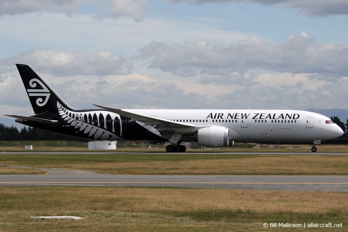 ZK-NZN (cn 38182) Boeing 787-9