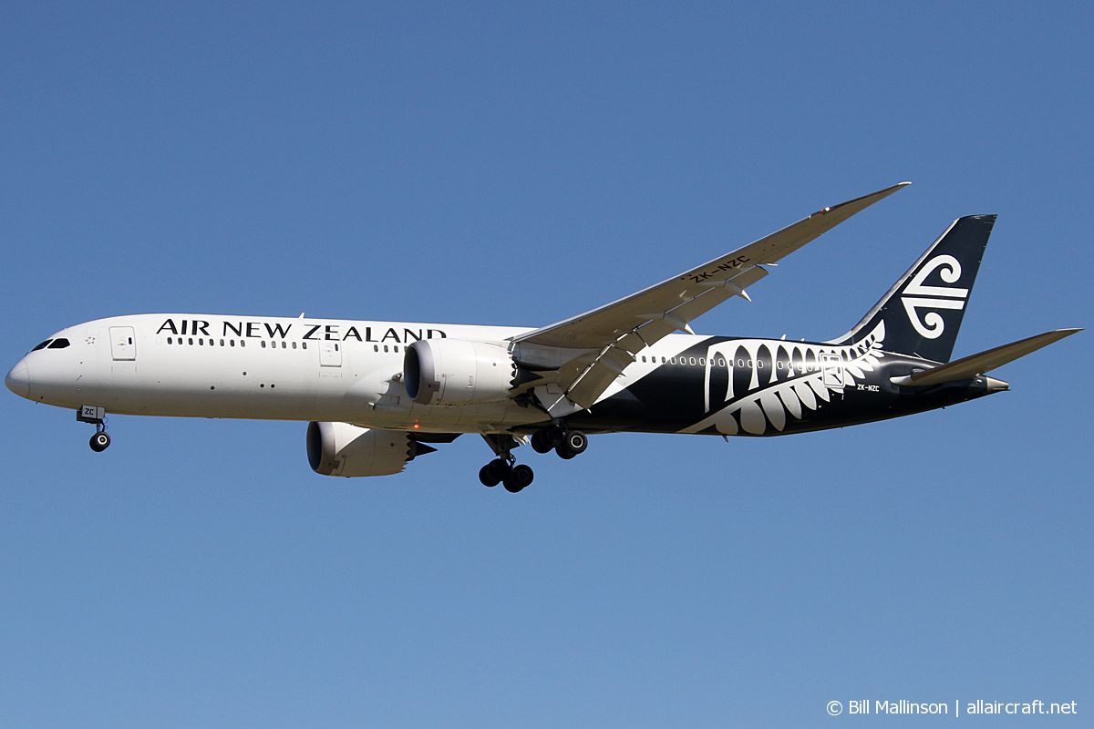 ZK-NZC (cn 41988) Boeing 787-9