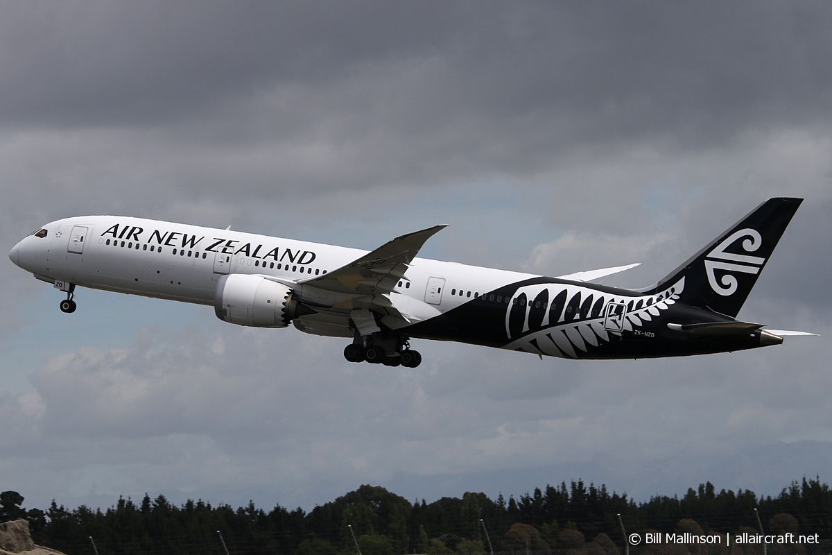 ZK-NZD (cn 41989) Boeing 787-9