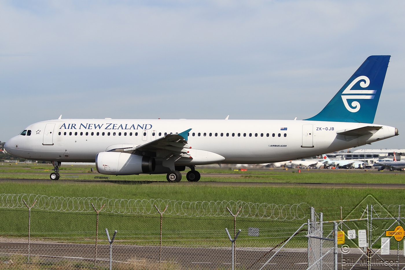 ZK-OJB (2090) 2003 Airbus A320-232