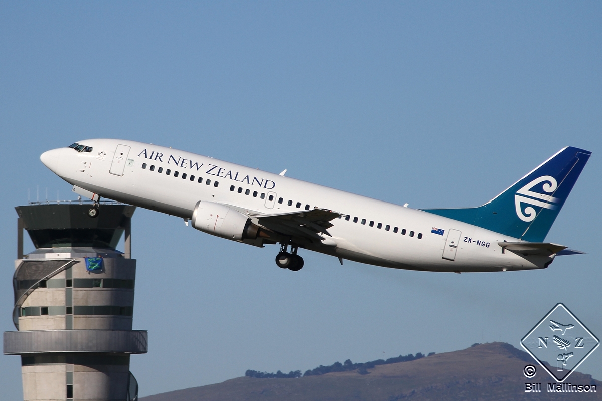 ZK-NGG (cn 25606) Boeing 737-319