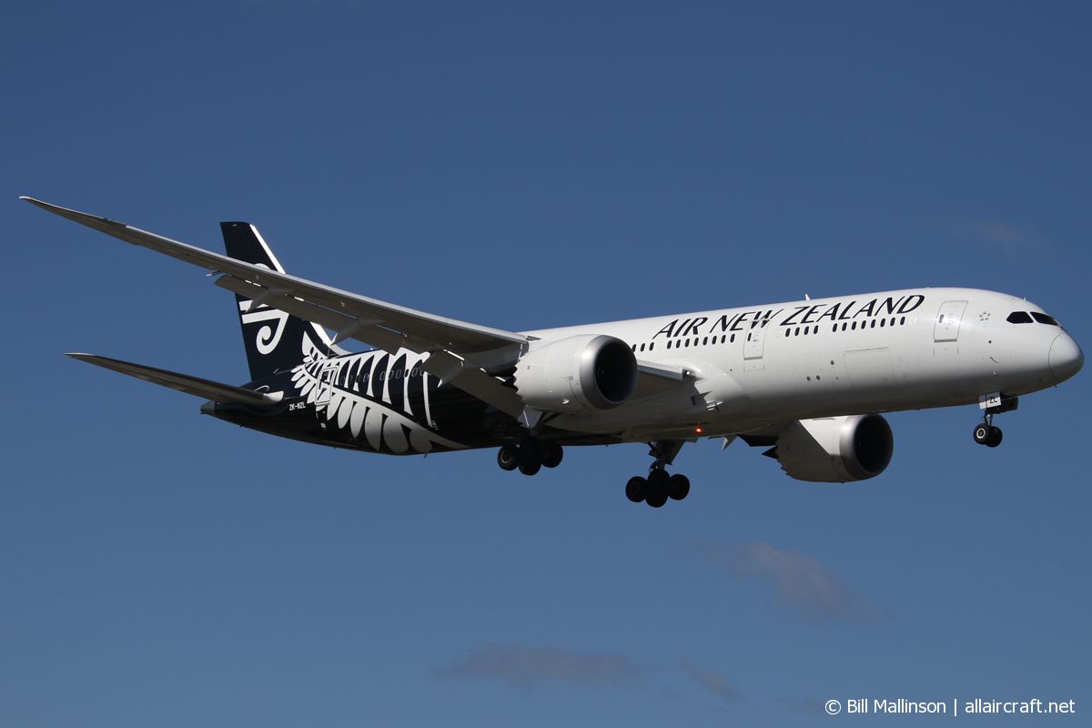 ZK-NZL (cn 43218) Boeing 787-9