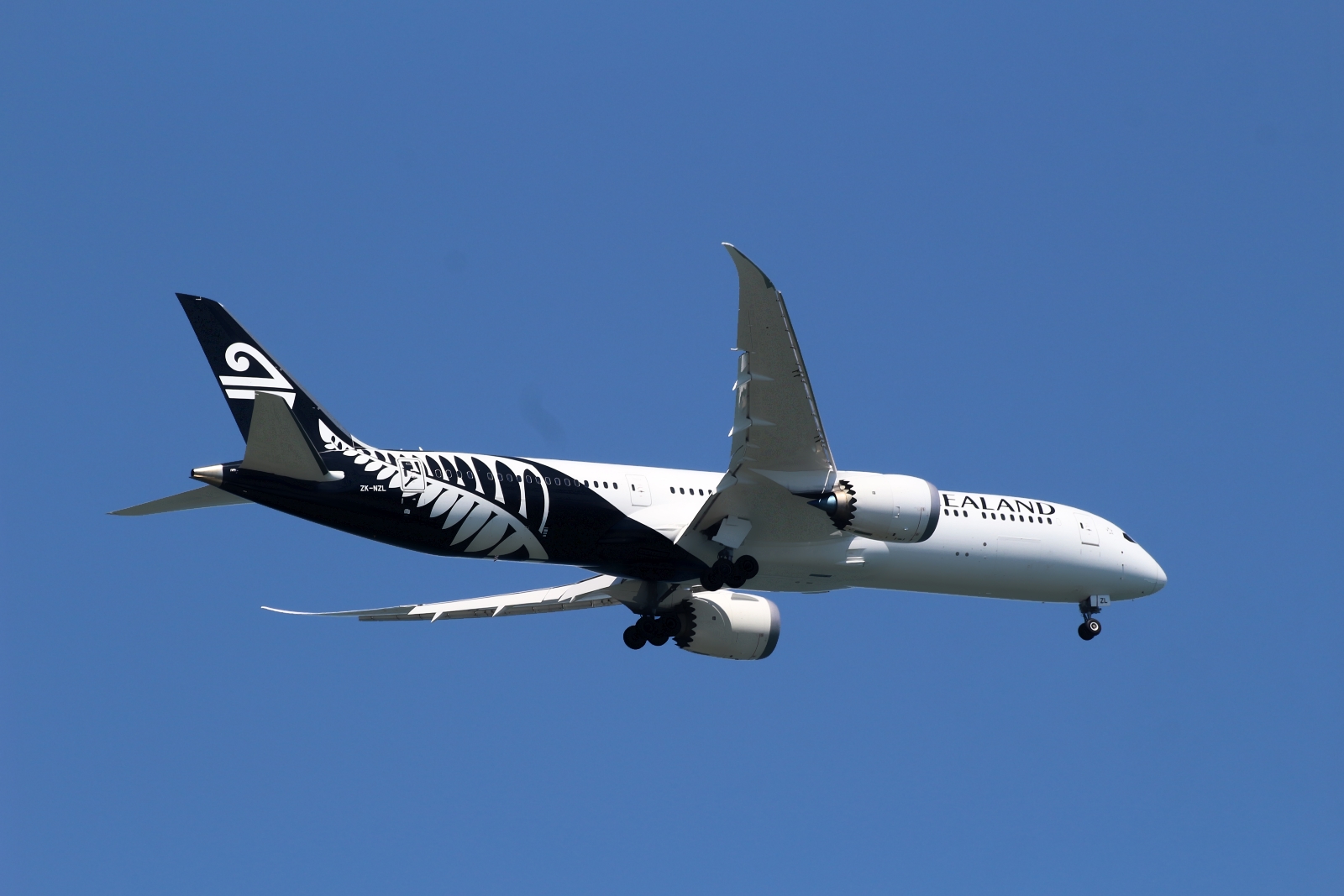 ZK-NZL (cn 43218) Boeing 787-9