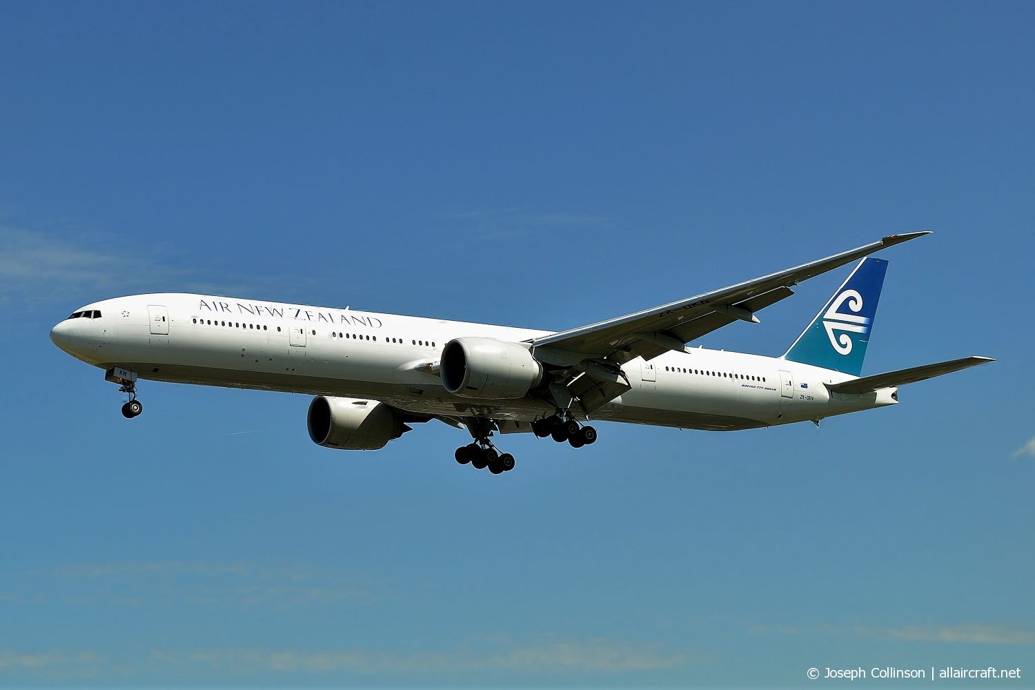 ZK-OKN (38406) 2011 Boeing 777-319(ER)
