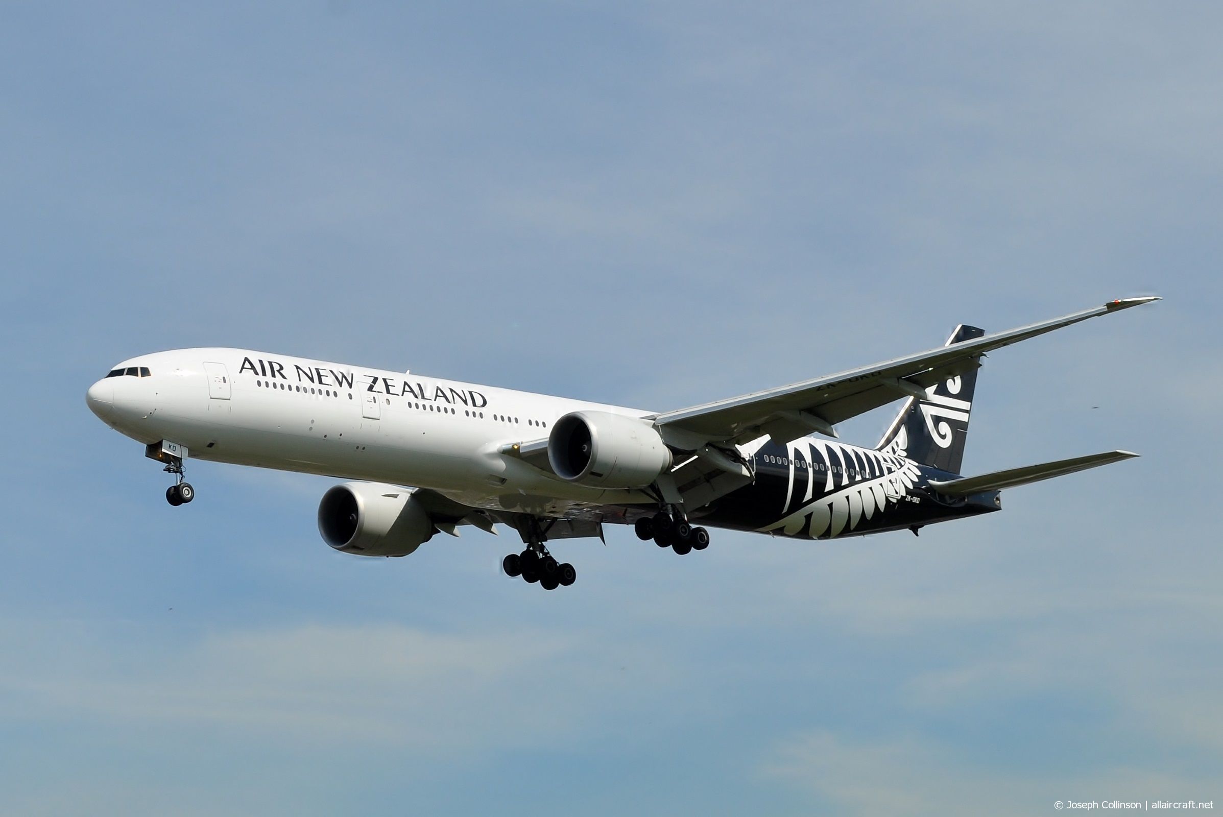 ZK-OKO (cn 38407) Boeing 777-319ER