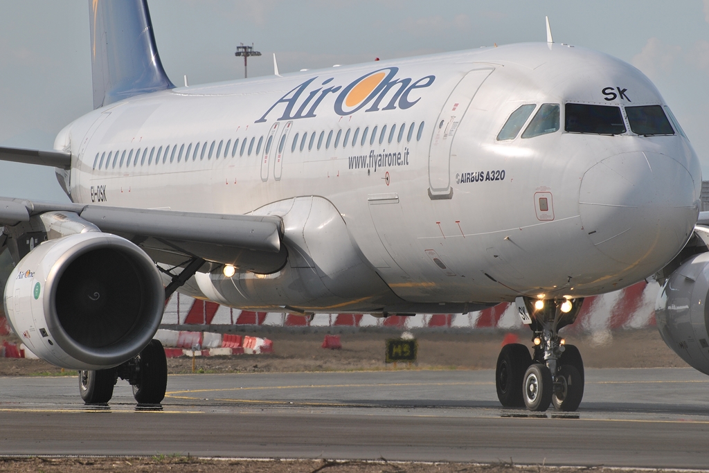 EI-DSK (3328) 2007 Airbus A320-216
