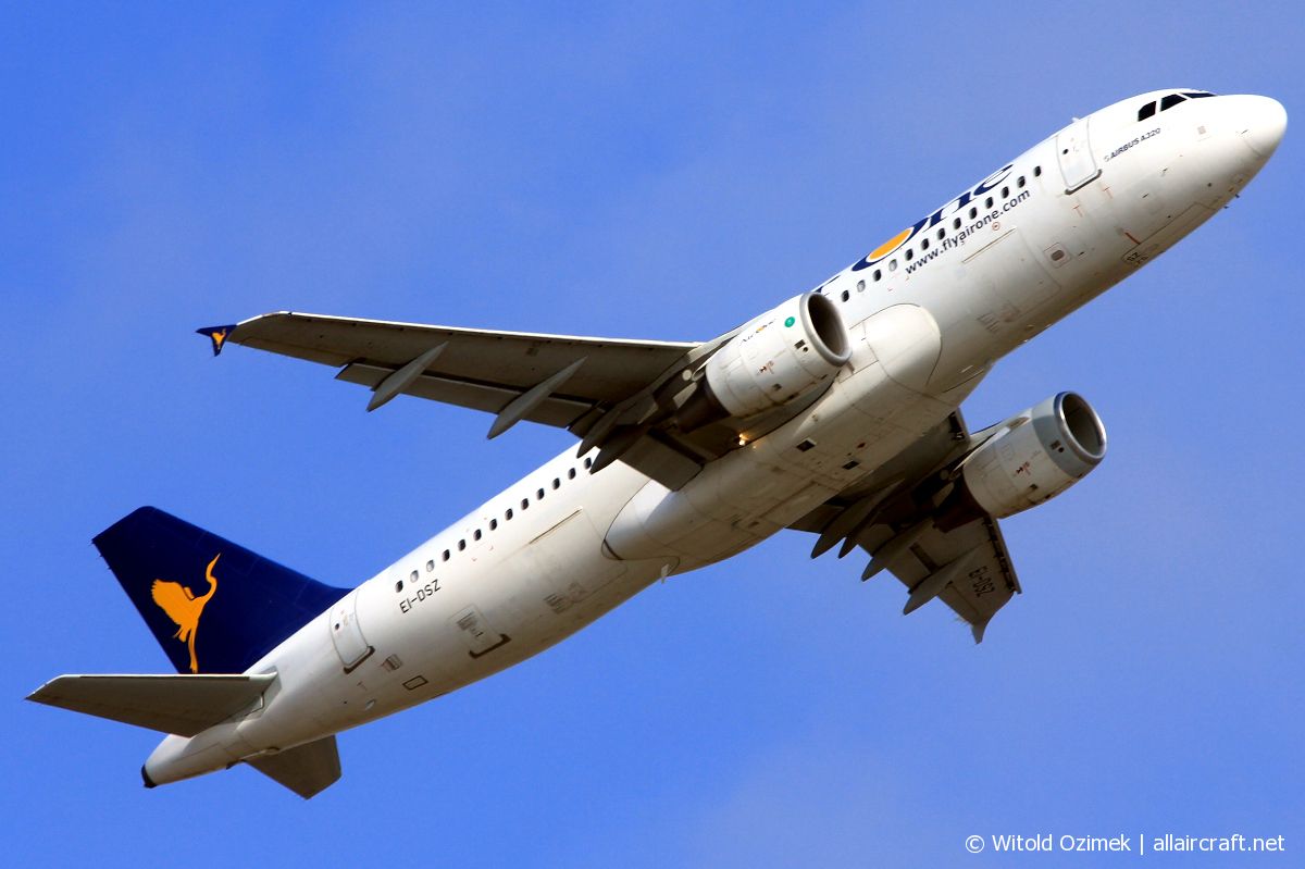 EI-DSZ (3695) 2008 Airbus A320-216