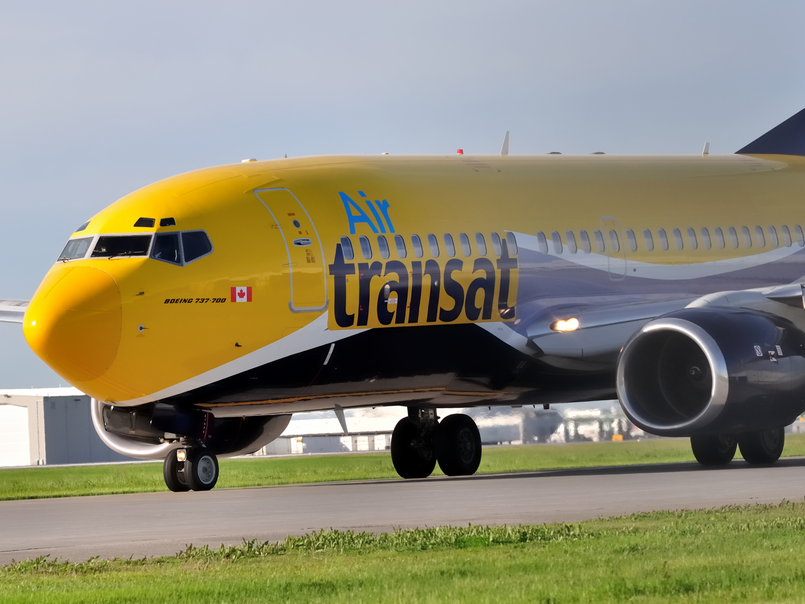 C-GTQP (cn 29081) Boeing 737-73S