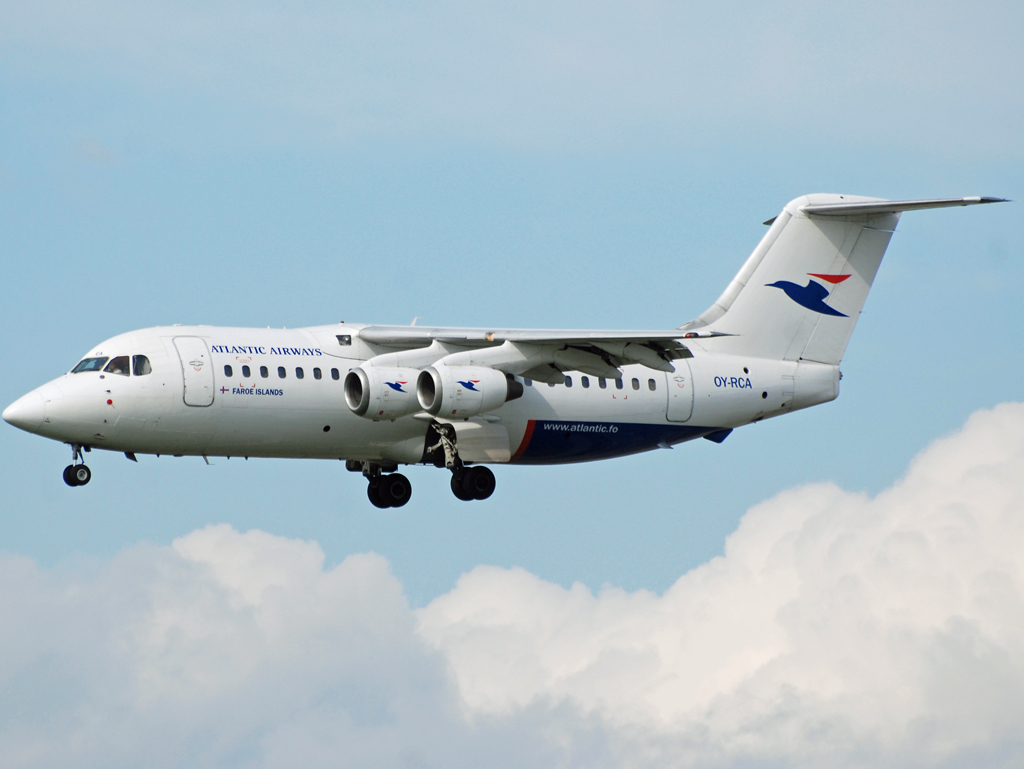 OY-RCA (cn E2045) BAe 146-200A