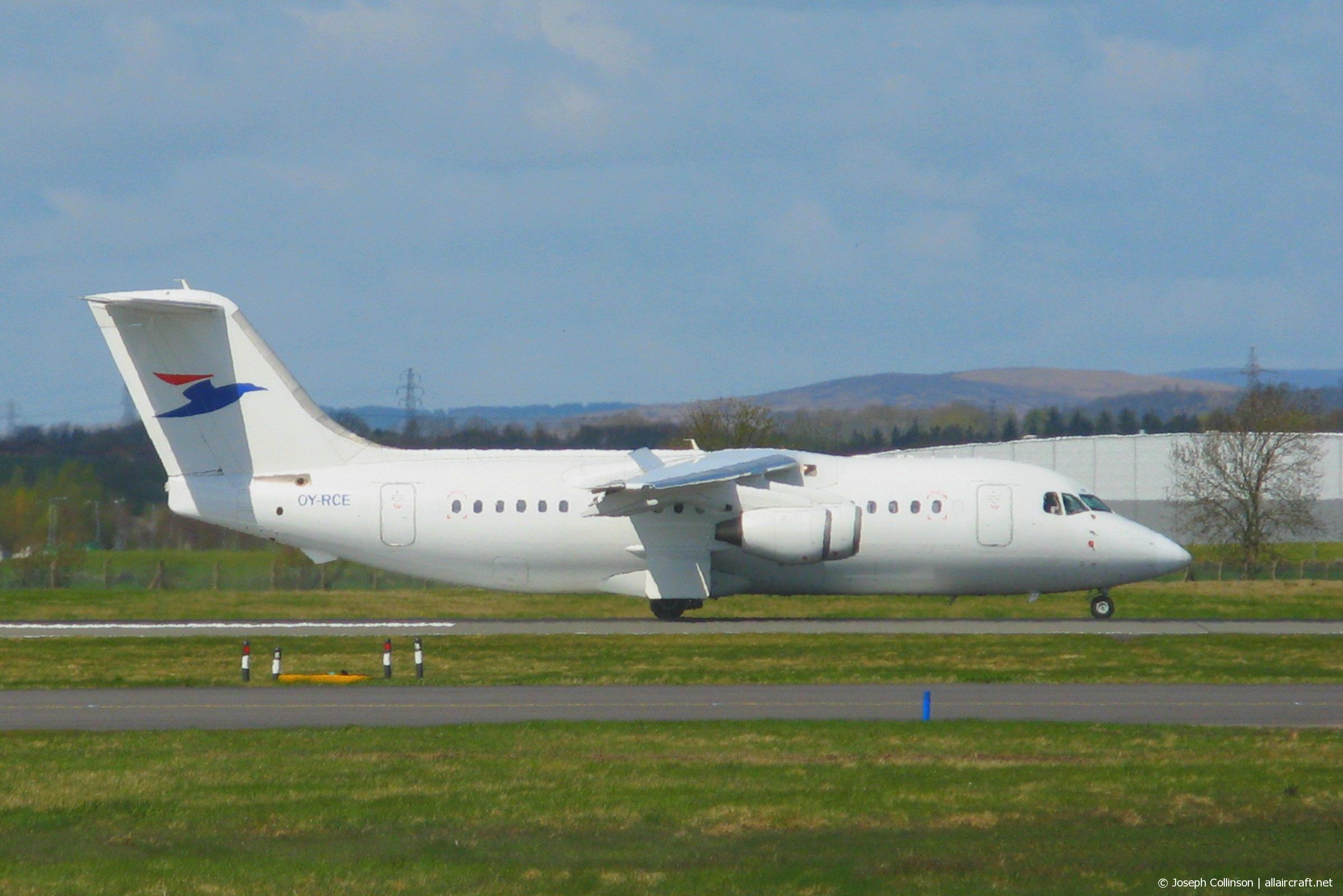 OY-RCE (cn E02233) BAe Avro RJ85