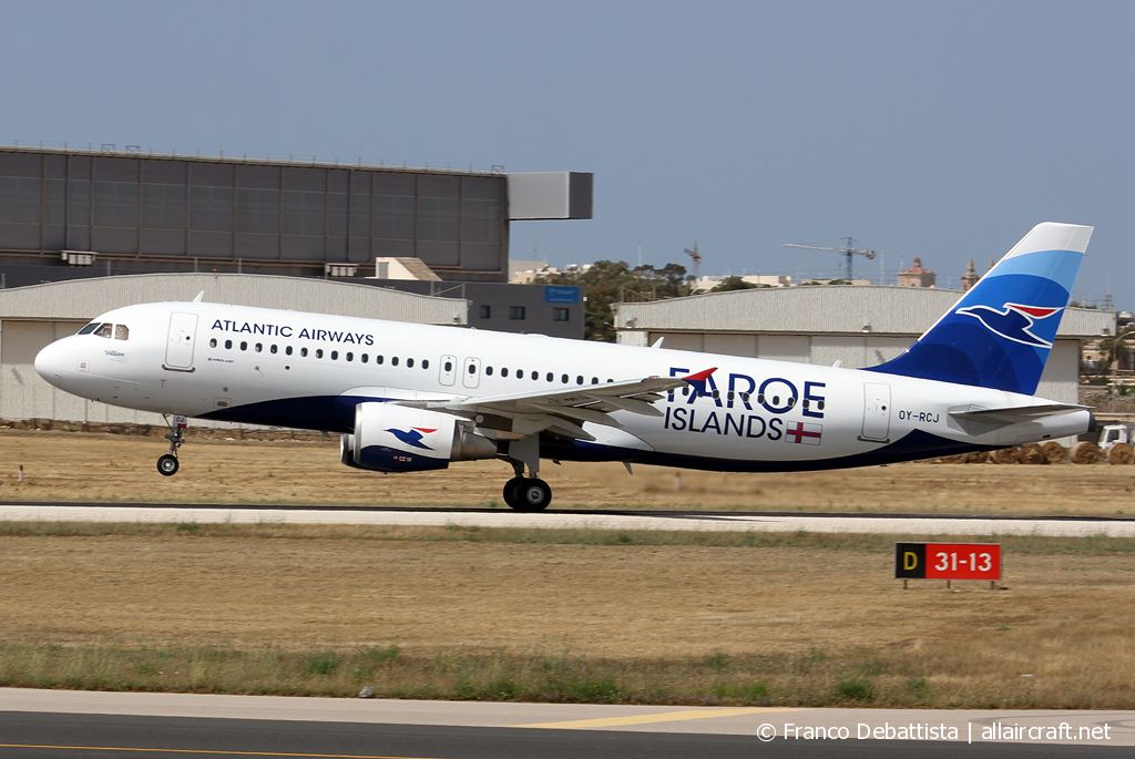 OY-RCJ (7465) 2016 Airbus A320-214